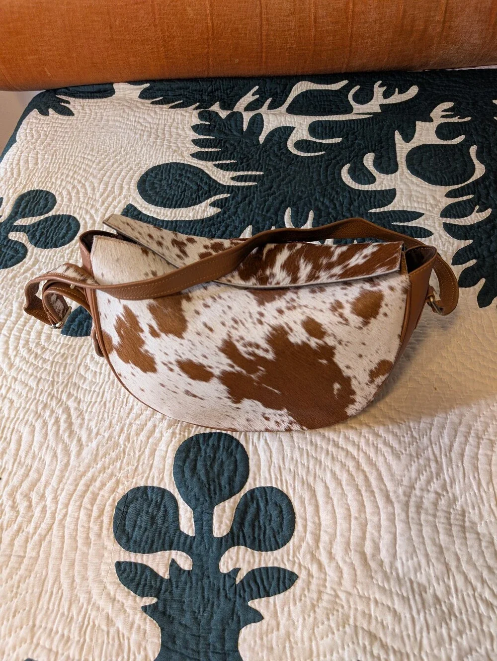 Cowhide Crescent Crossbody Bag in Brown and White 3 Pcs Set Bundle - Picture 3 of 13